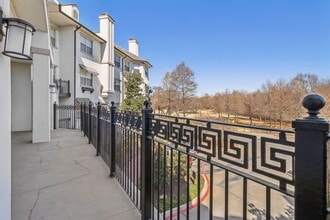 Winsted at White Rock in Dallas, TX - Foto de edificio - Building Photo