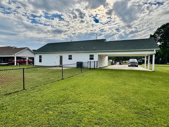 29464 Maddox St in Ardmore, AL - Building Photo - Building Photo