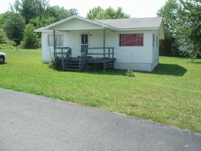 2873 Highway 43 S in Loretto, TN - Building Photo - Building Photo