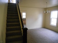 128-130 Wyoming St in Wilkes-Barre, PA - Foto de edificio - Interior Photo