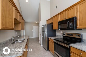 11211 Sand Lake Ct in Louisville, KY - Building Photo - Building Photo