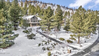 54 Bennington Ct in Reno, NV - Building Photo - Building Photo