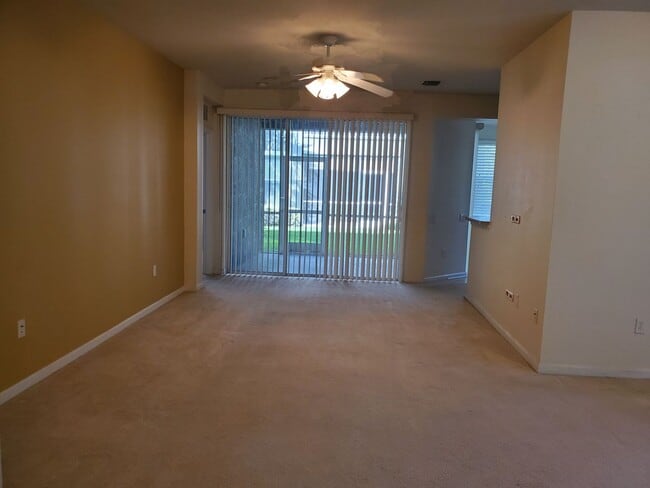 2268 Kings Palace Dr in Riverview, FL - Building Photo - Building Photo