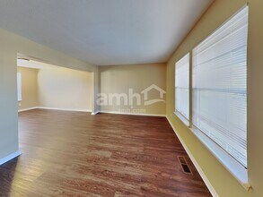 1777 Woodstock Dr in Brownsburg, IN - Building Photo - Building Photo