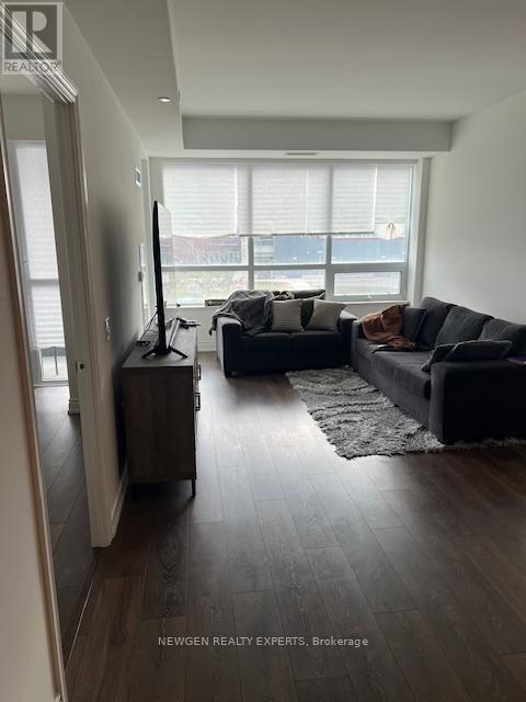 1050 Main St E in Milton, ON - Building Photo - Building Photo