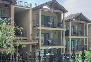 4727 Jarboe St, Unit #86 in Kansas City, MO - Building Photo