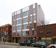 4027 N Broadway Apartments