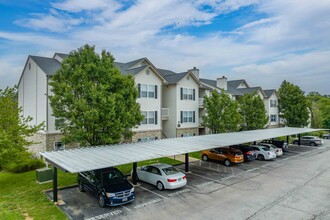 Avion Ridge in Arnold, MO - Foto de edificio - Building Photo