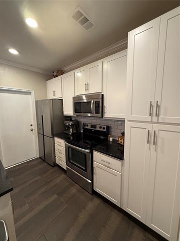 property at 5616 Preston Oaks Rd