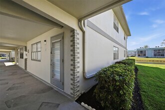 451 Monaco J in Delray Beach, FL - Building Photo - Building Photo