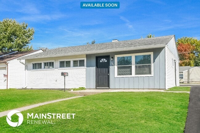 property at 4845 N Kenyon Dr