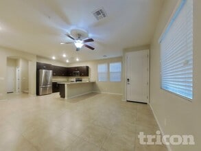 12584 W Via Dona Rd in Peoria, AZ - Foto de edificio - Building Photo