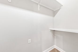 214 Spoonbill Dr in Youngsville, LA - Building Photo - Building Photo