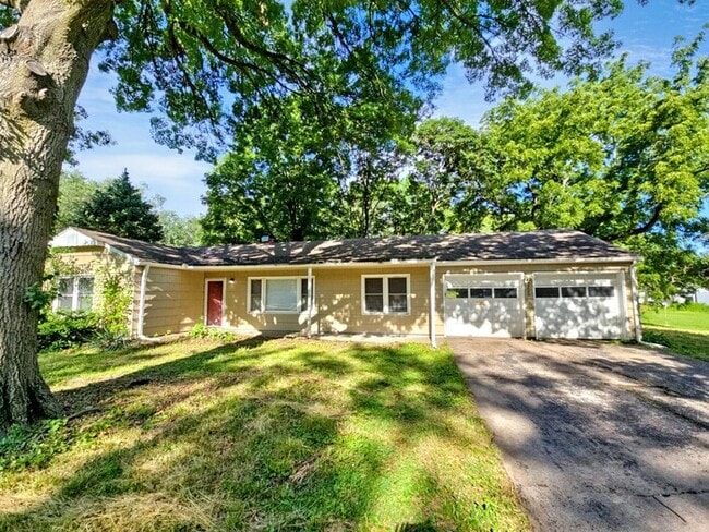 5200 Sterling Ave