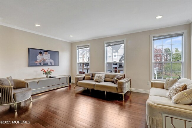 199 Nathan Dr in Morganville, NJ - Building Photo - Building Photo