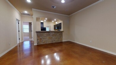 325 Capps Dr in College Station, TX - Building Photo - Building Photo