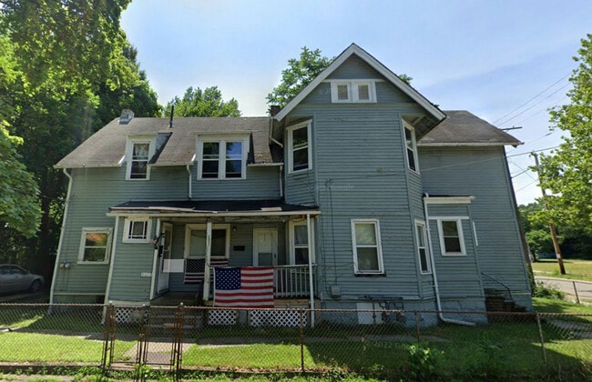 property at 1377 E 66th St