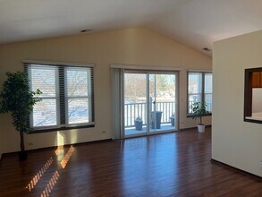 1796 Vermont Dr in Elk Grove Village, IL - Building Photo - Building Photo