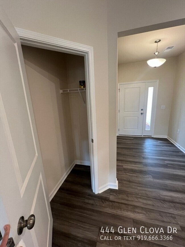 444 Glen Clova Dr in Raleigh, NC - Building Photo - Building Photo