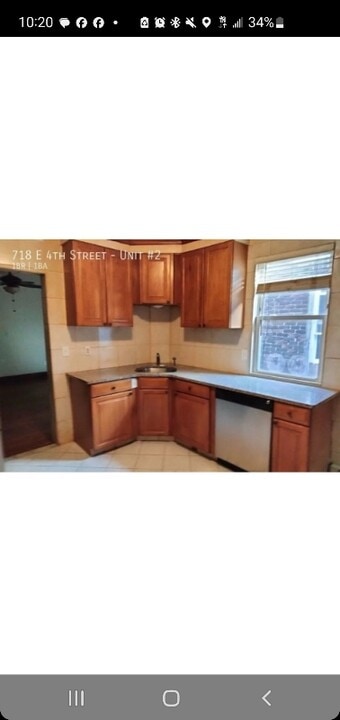 718 E 4th St in Bethlehem, PA - Building Photo