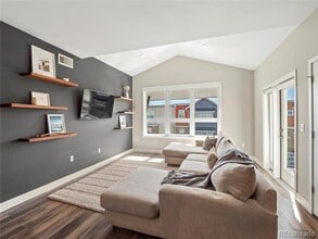 210 S Cherrywood Dr in Lafayette, CO - Building Photo - Building Photo