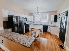 238 Cleveland Ave in Lynchburg, VA - Building Photo - Building Photo