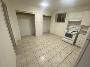 218 Leith St in Thunder Bay, ON - Building Photo - Building Photo