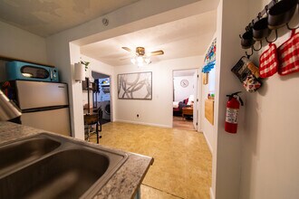 2405 45th St in Parkersburg, WV - Foto de edificio - Building Photo