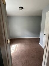 4018 Chloe Rd, Unit #8 in Pikeville, KY - Building Photo - Building Photo