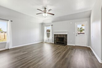 1218 Rhonda Cove in Hutto, TX - Building Photo - Building Photo