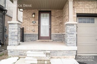 63 Bedrock Dr in Stoney Creek, ON - Building Photo - Building Photo