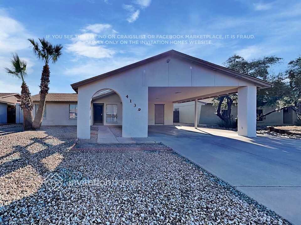 4139 E Alta Vista Rd in Phoenix, AZ - Building Photo