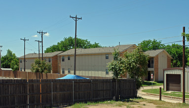 Albany Ridge in Lubbock, TX - Building Photo - Building Photo