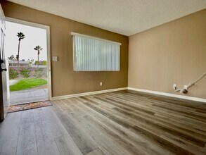 37067 Bankside Dr in Cathedral City, CA - Building Photo - Building Photo