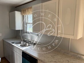 432 S Harefoote St in Holland, OH - Building Photo - Building Photo