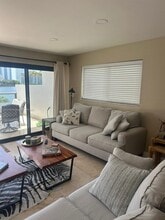 4000 NE 168th St in Miami, FL - Building Photo - Building Photo