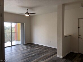 6341 Aragon Way in Ft. Myers, FL - Building Photo - Building Photo