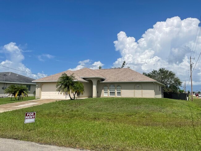 property at 3131 SW 19th Ave