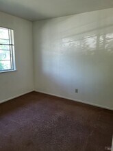 2366 Pinercrest Dr in Santa Rosa, CA - Building Photo - Building Photo