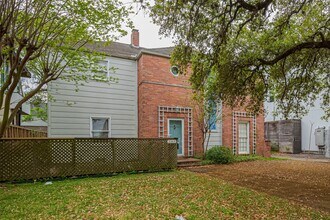 2163 University Blvd in Houston, TX - Building Photo - Building Photo