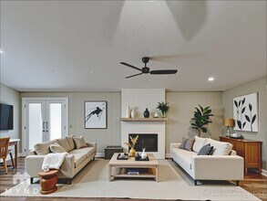 1619 19th St in Plano, TX - Building Photo - Building Photo