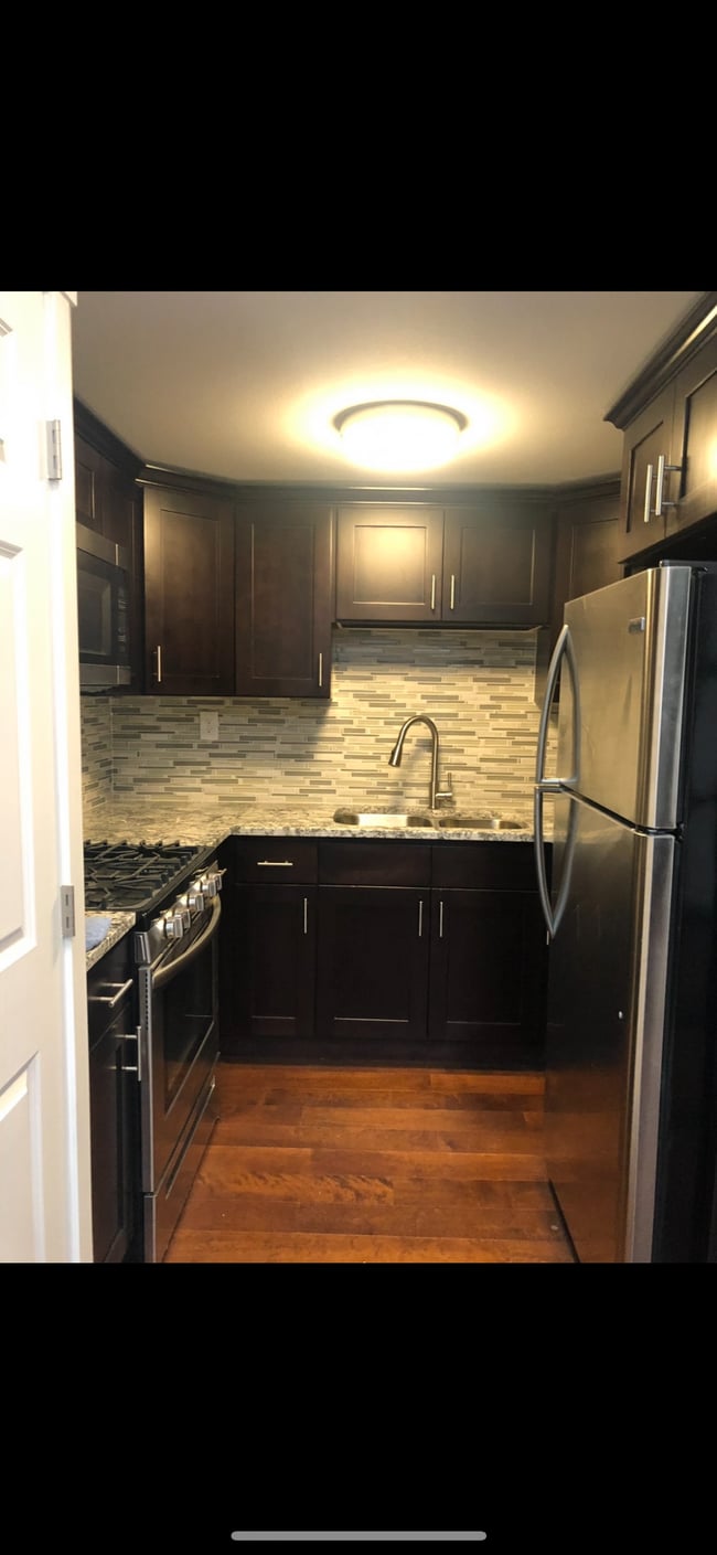 11311 15th Ave NE in Seattle, WA - Building Photo - Building Photo