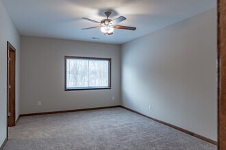 Ebenezer Luxe in West Seneca, NY - Building Photo - Interior Photo