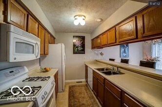 1743 Park N Way in Indianapolis, IN - Building Photo - Building Photo