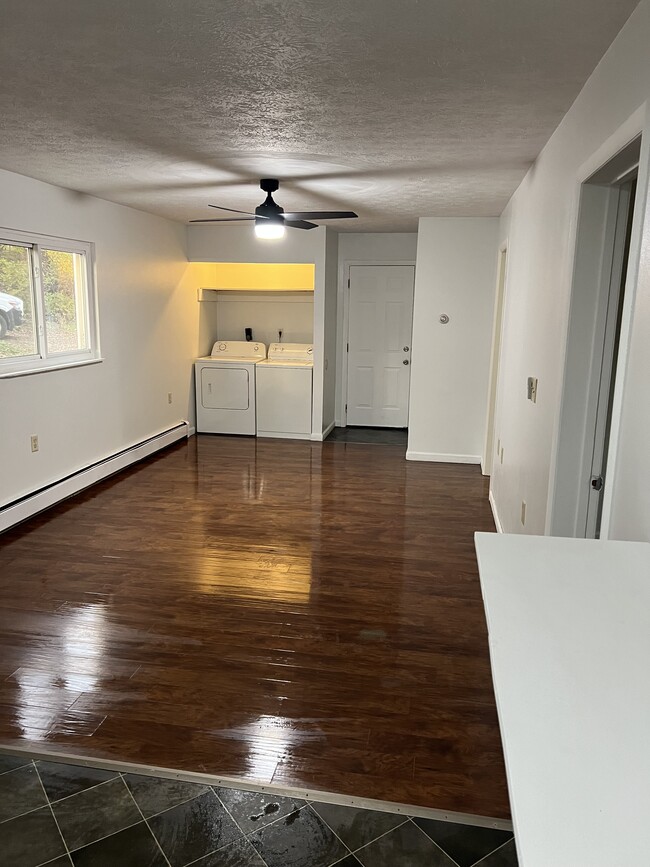 83 Mason St in Morgantown, WV - Foto de edificio - Building Photo