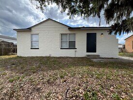 636 Fairway Ave in Lakeland, FL - Building Photo