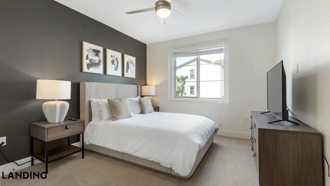 3500 W Colorado Blvd, Unit 7202