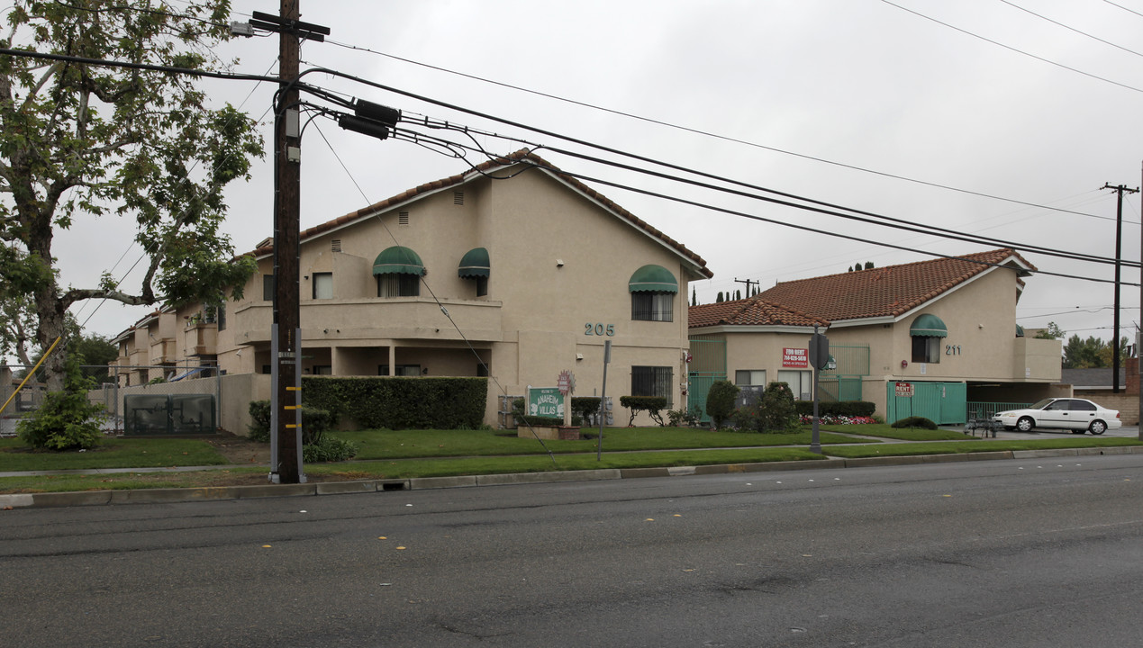 Anaheim Villas Apartments in Anaheim, CA - Building Photo