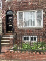594 E 38th St in Brooklyn, NY - Building Photo
