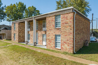 Urban Bayou Apartments in Memphis, TN - Foto de edificio - Building Photo